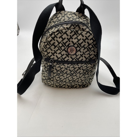 Tommy Hilfiger Womens Small Logo Backpack - Picture 1 of 9